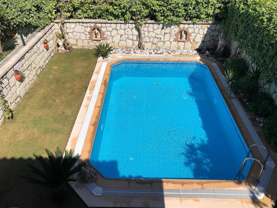 Antrasit Aydınlatmalı Havuz Renovasyonu — 1
